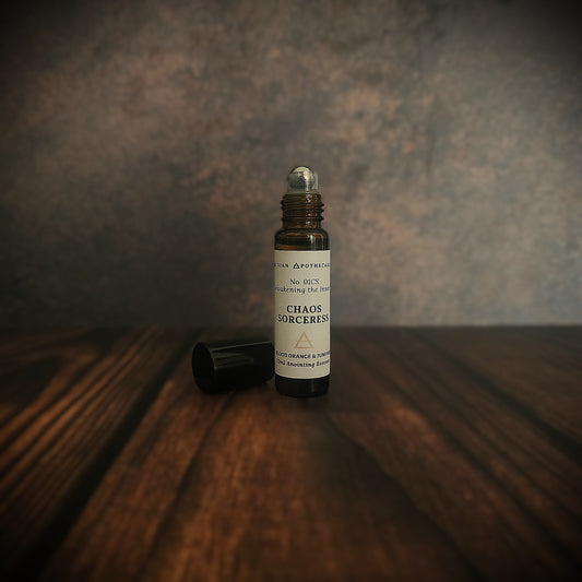 Chaos Sorceress | Essence No. 01CS